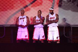 NBA老鹰vs灰熊_NBA老鹰vs灰熊全场次直播_NBA老鹰vs灰熊所有比赛免费看-